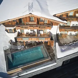 Astrid Hotel